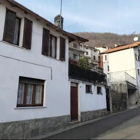 Casa vacanze Kisi Home, Between And Mountain